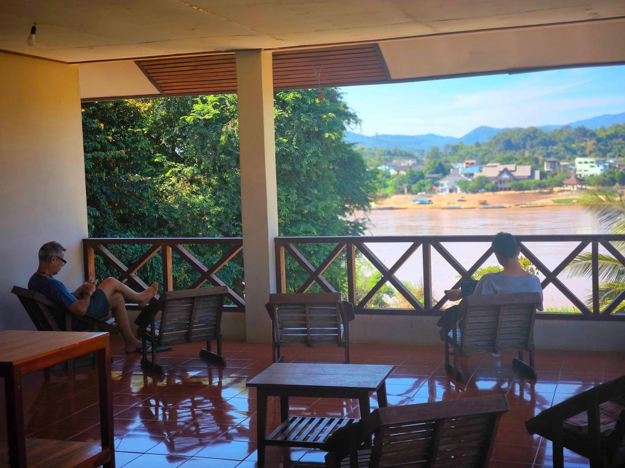 Sabaydee Guesthouse Хуайсай Экстерьер фото